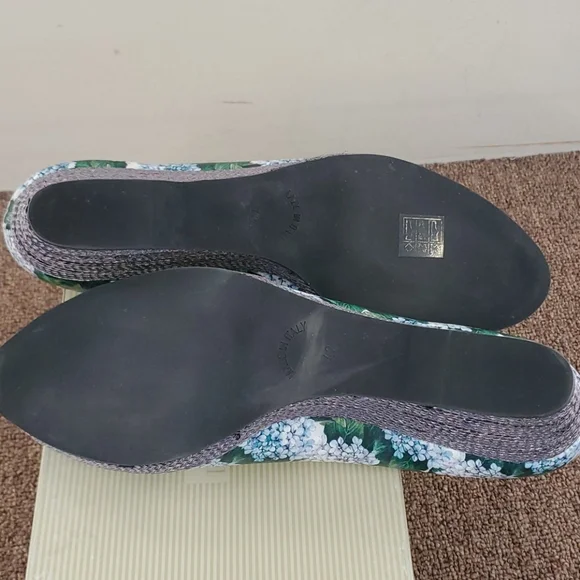 NWOT Pancaldi Women's Floral Wedges Sz 11/42 - Picture 4 of 6